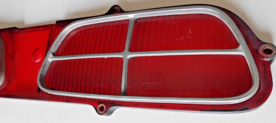 1970 1971 MERMERCURY MONTEGO, 71-77 COMET ПРАВАЯ ПРАВАЯ ПАССАЖИРСКАЯ СТОРОНА ЗАДНЯЯ ФАРА ЛИНЗА. - Изображение 3 из 4