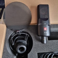 Se Electronics X1 S Studio Bundle Complete And Neewer Nw-12 Pop Filter Studio.