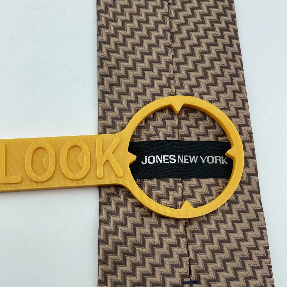 Corbata de Seda Jones New York Marrón Geométrica Para Hombre Clásica Formal EE. UU. 3.5"x59" Foto 4 de 4