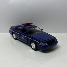 1999 99 Ford Crown Victoria Police Interceptor NY Collectible 1/43 Scale Diecast