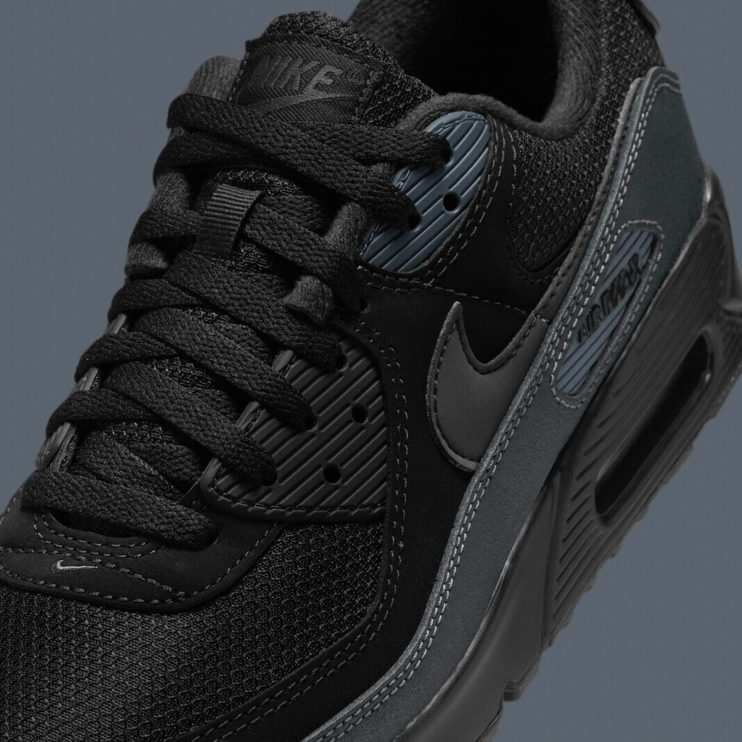 Nike Air Max 90 Reflective Swoosh HQ3828-002 Men's Size New