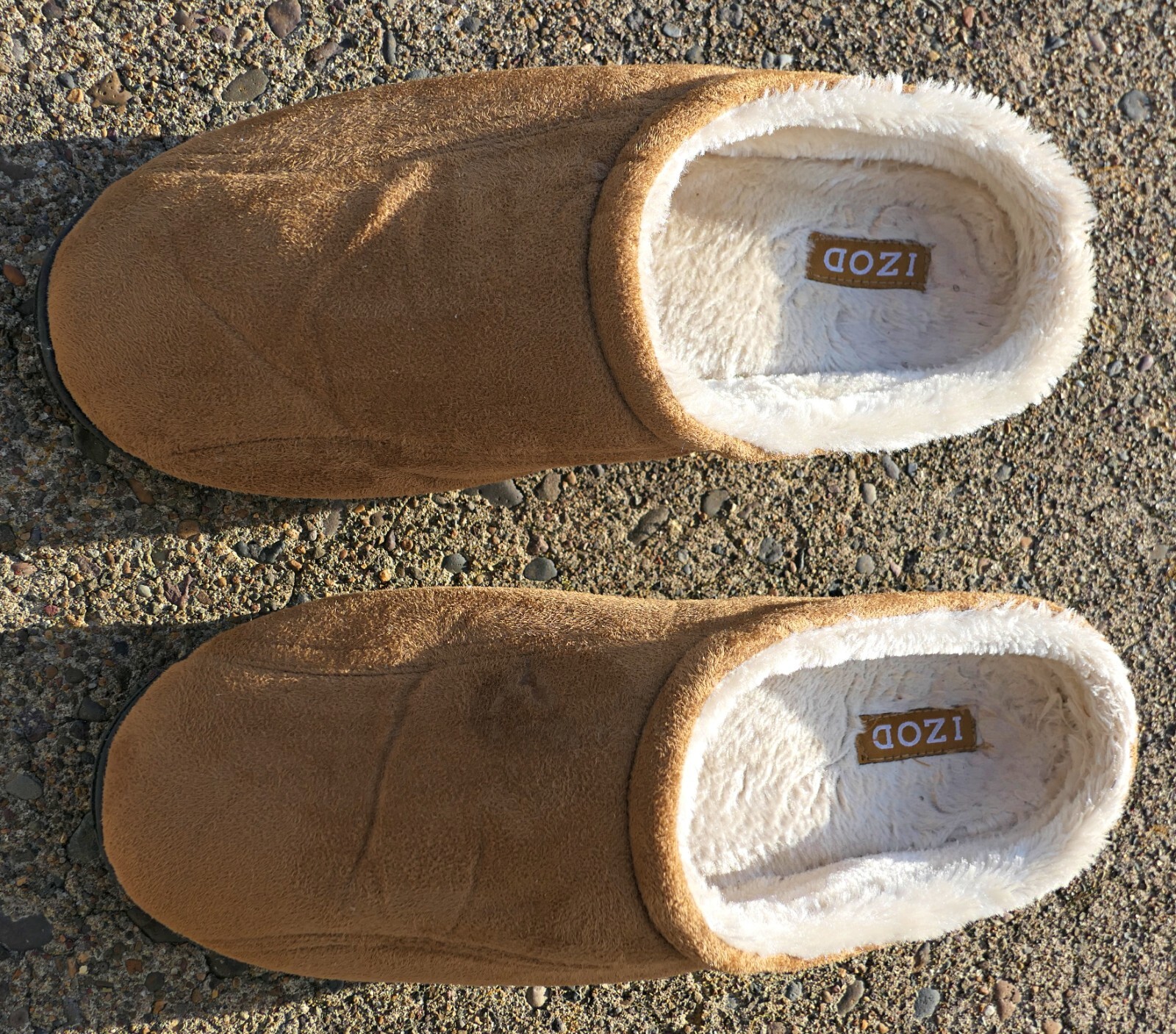 SAOLA Ciabatte uomo Izod marroni slip on suola gomma XXL 13 nuove con etichetta