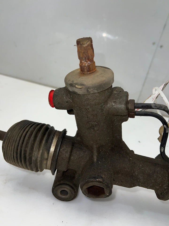 Toyota Rav4 1996-2000 engranaje de dirección de piñón y cremallera 4 puertas solo OEM 4425042100 Foto 2 de 4