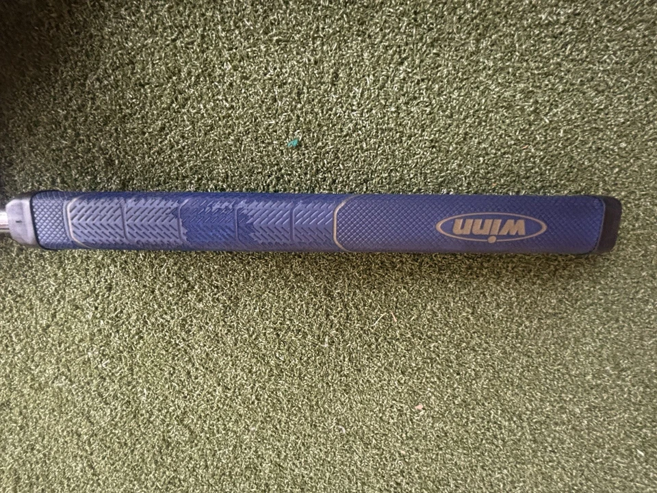 Putter TAD Moore Pro 7. Empuñadura Winn de gran tamaño. Usado pero funciona muy bien! Foto 4 de 4