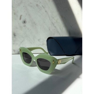 Loewe Women Sunglasses Green Grey Cat Eye LW40127I ANAGRAM 95A NEW AUTHENTIC Loewe LW40127I Marble Green Sunglasses | Mengotti Couture® main image 2