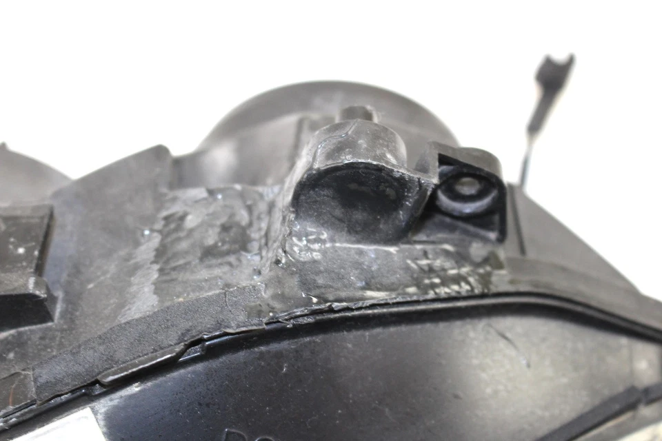 07-08 Lámpara Faro Izquierdo Yamaha YZF 1000 R1  Foto 2 de 4