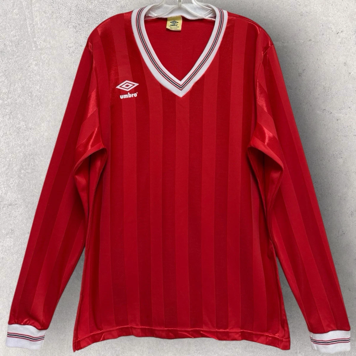 Ballon de Foot Blanc/Jaune Umbro Neo Equipe Ball T5 | Espace des marques