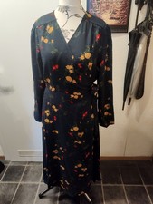 Collectif XL Kendra Winter Bloom Wrap Kleid Vintage Retro Rockabilly Pin Up 50s