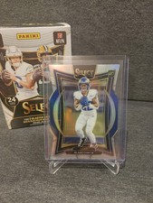2024 Panini Select - Concourse Silver Die Cut Prizm Blake Corum #9