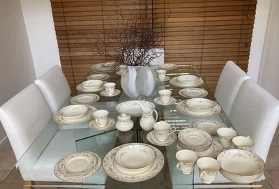 ROYAL DOULTON ROMANCE COLLECTION DINNER SET DIANA 1981 BONE CHINA 64 PIECE - Bild 1 von 4