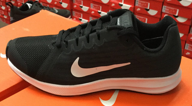 nike downshifter 8 black white