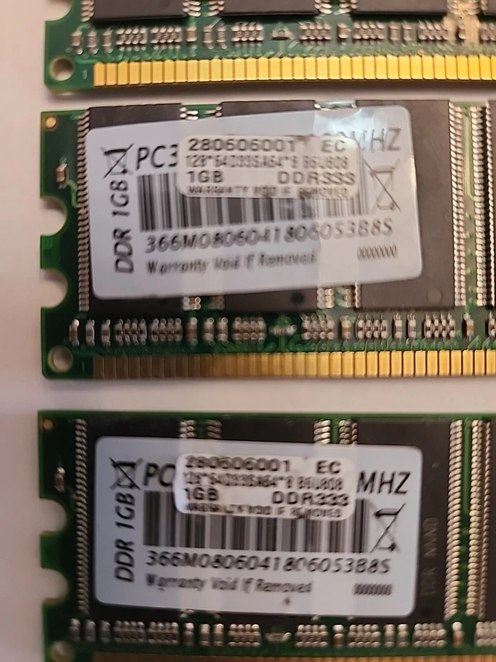 4- 1GB DDR Memory Cards - Image 3 of 4