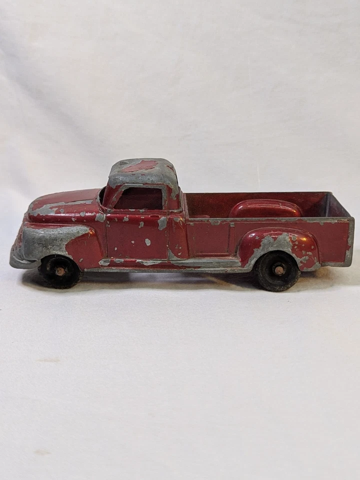 Vintage STRUCTO Red Pickup Truck For Carrier Transporter 6" Pressed Steel Toy - Image 4 of 4
