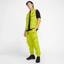 Nike Tech Men Bright Cactus Woven Cargo Pants Size XL NWT 150$+TAX