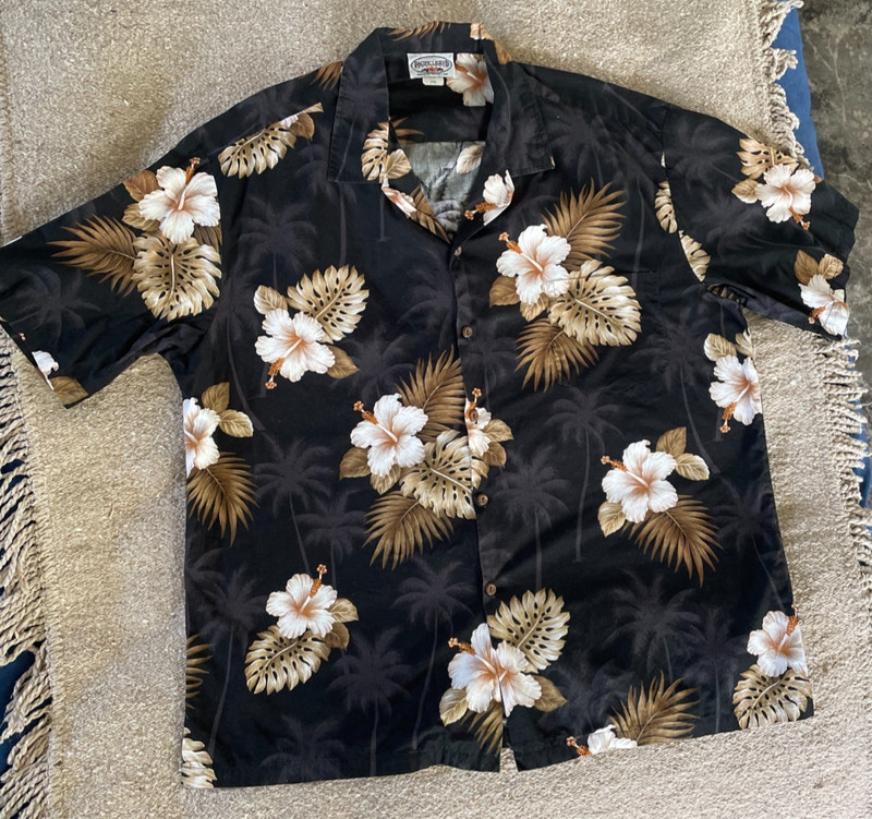 Made in Hawaii Shirt Men's 2XL - 100% Cotton  Black Floral Hawaiian