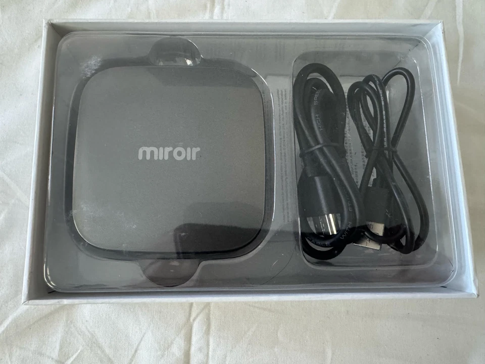 Miroir M29 Portable Projector | 50 Picture LED Movie Projector - Image 2 of 4