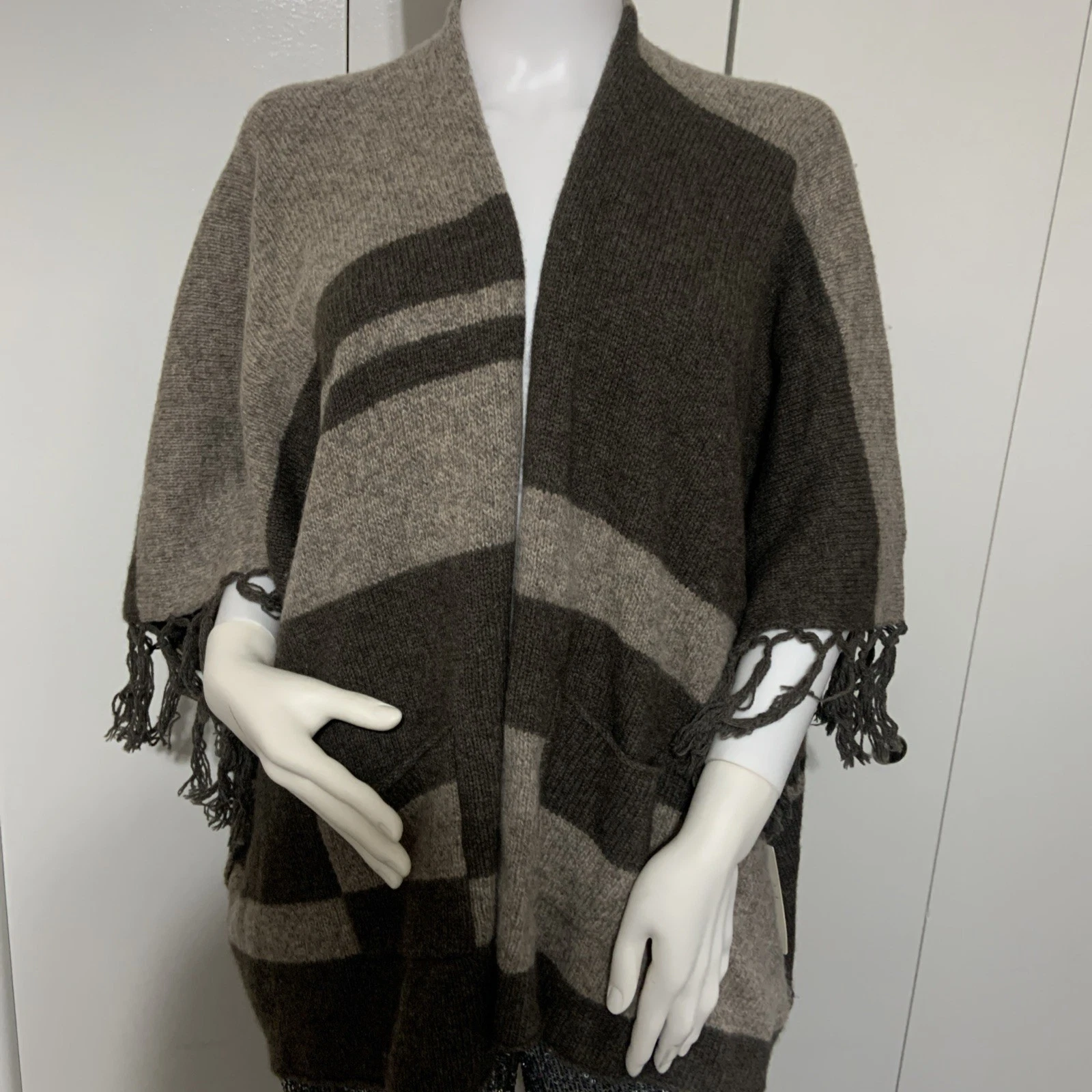 Anthropologie Open Cardigan Cape Poncho Brown Wool Yak Fringe One Size Soft