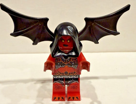 LEGO NEXO KNIGHTS: Ultimate Lavaria (70335)  nex030 mini figure