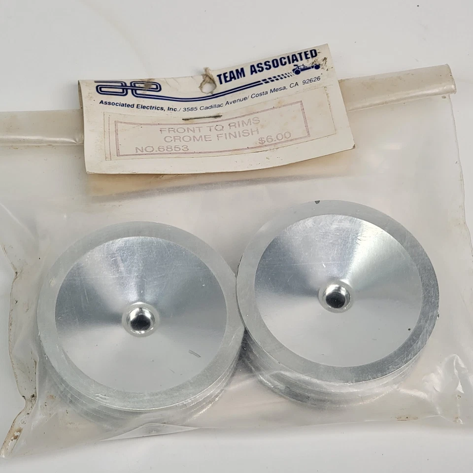 Vintage NOS Team Associated 6853 RC10 Front Chrome TQ Rims ASC6853 - Image 2 of 4