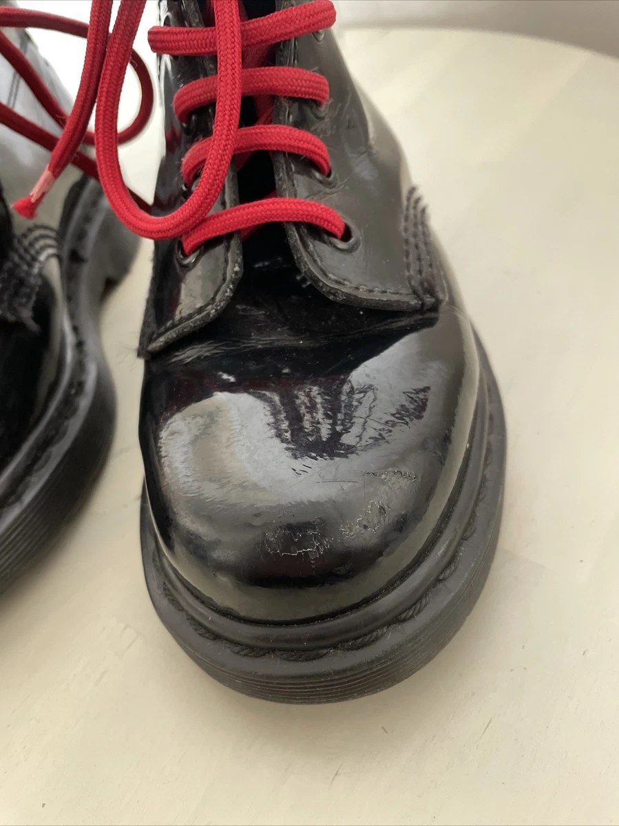 Girls black patent clearance dr martens