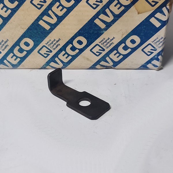 Piastra Piastrina Fissaggio Fiat Iveco 697 N/NP/300 Original 8528284-image