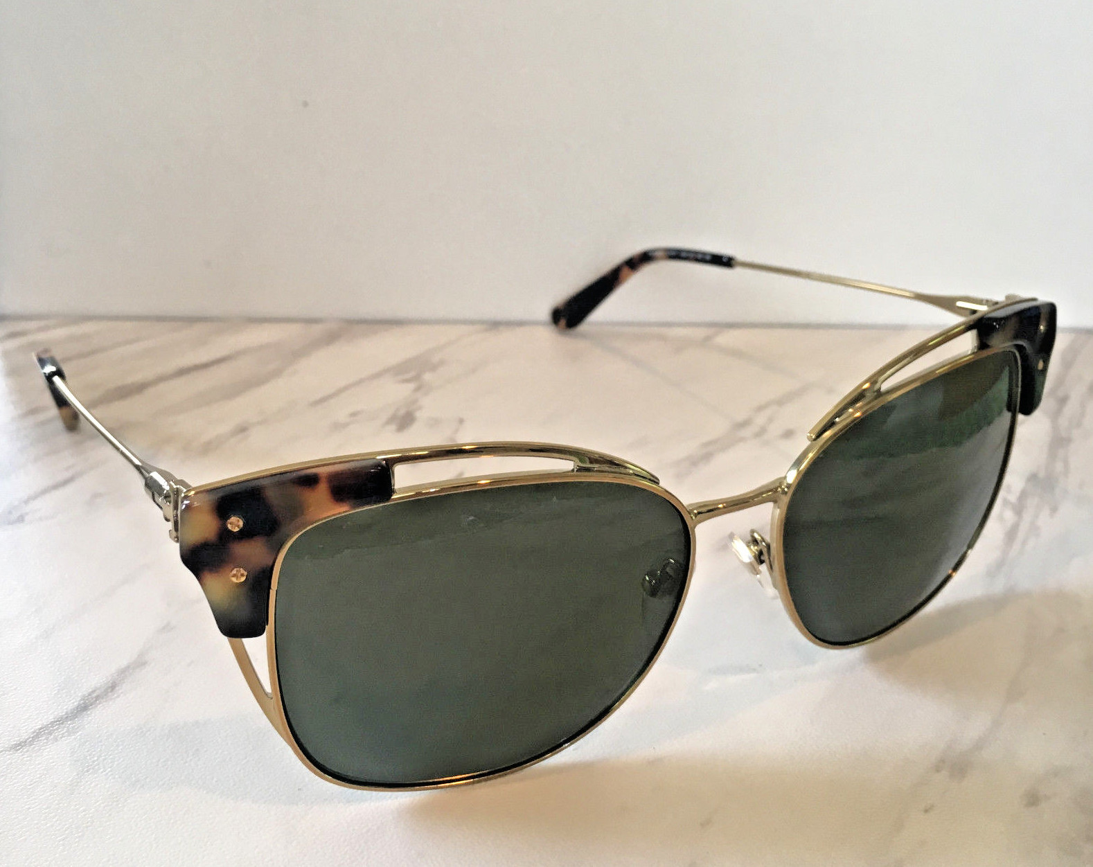 view through sunglasses