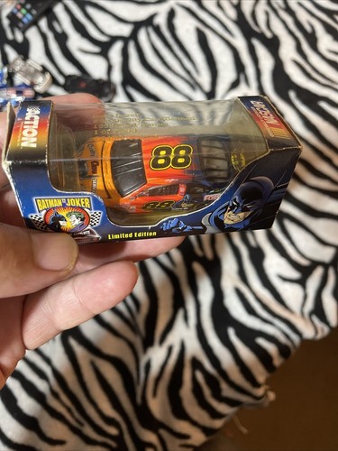 Rcca Action 1/64 #88 DALE JARRETT FORD QUALITY BATMAN 1998 HOOD OPEN FORD TAURUS