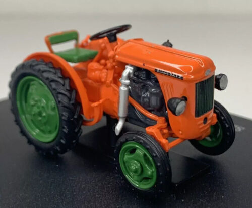 Tractor 1:43 NEW ON BASE Pick Your Own Bundle Max £4 P&P Universal Hobbies - Picture 20 of 33