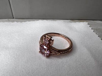 Vivienne Westwood Ismene Ring Rose Gold W: Gift Packaging