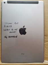 Apple iPad 5th Generation A1823 32 GB, Wi-Fi  4G, 9.7 in - Space Gray