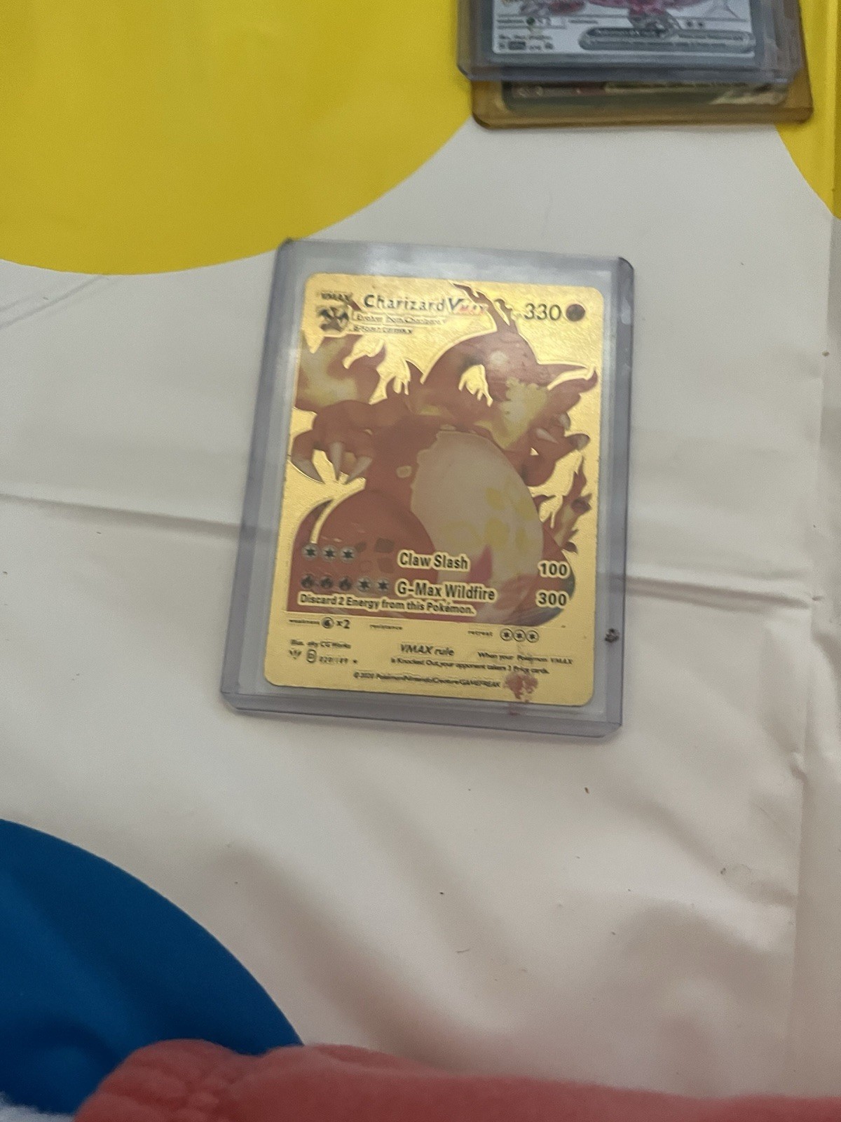 Pokémon TCG Charizard VMAX Darkness Ablaze Holo Ultra Rare Card 020/189 CGC 9 MT