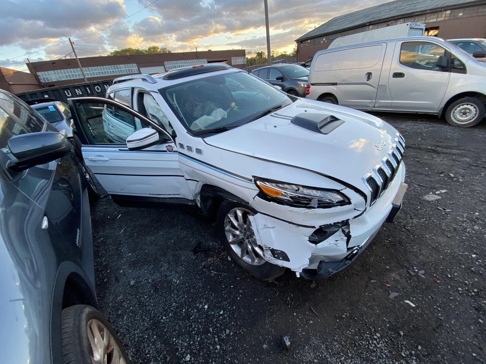 14 15 16 17 18 19 20 21 22 JEEP CHEROKEE Engine Assembly/motor - Image 3 of 4