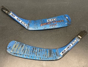 CCM Vector V110 RECCHI SR RH LOT OF 2 Composite Ice Hockey Stick Blades 2 Piece