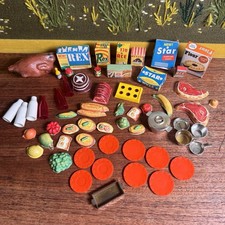 Vtg 1960s Deluxe Reading Dream Kitchen food boxes dishes 56pcs Barbie scale