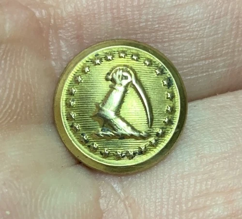Massachusetts Militia Civil War Cuff Button