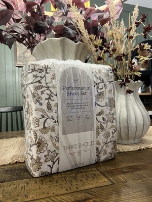 Full 400 Thread Count Performance Sheet Set Cool Floral - Threshold NEW