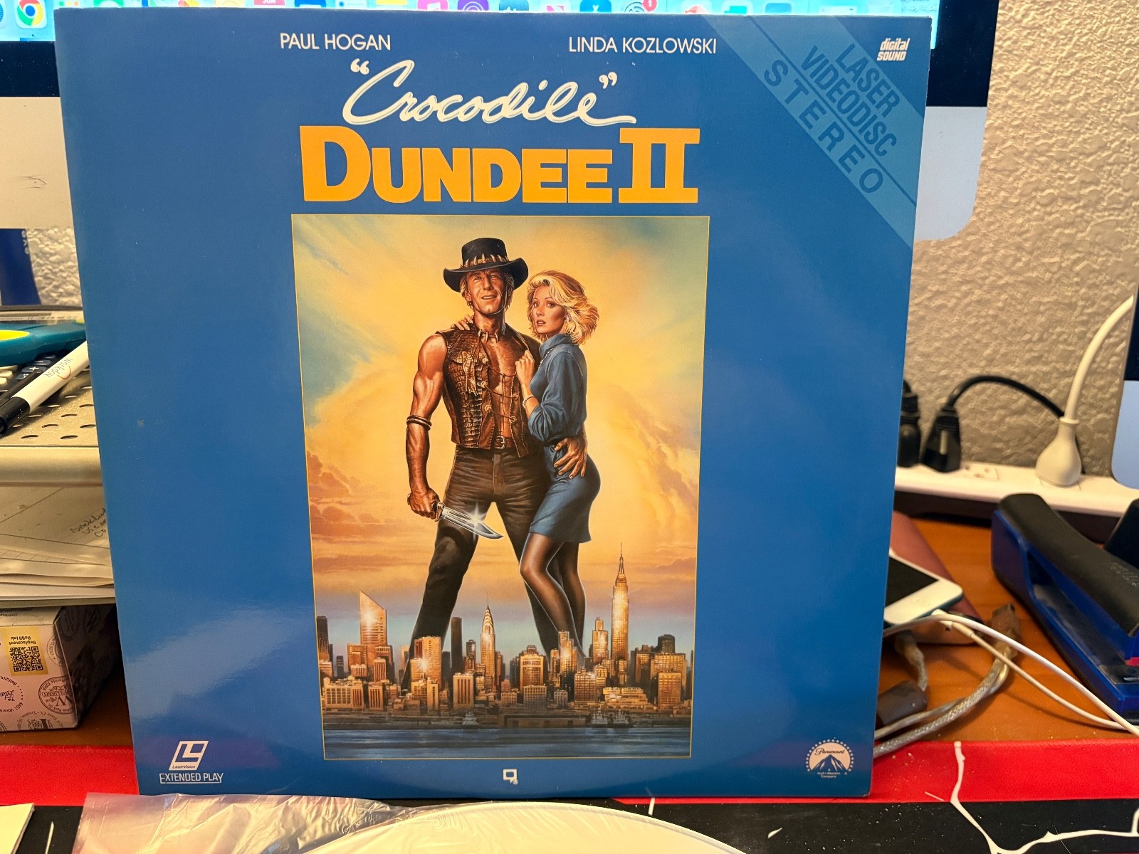 Crocodile Dundee II 1989 Laserdisc, Paramount LV 32147, Rare