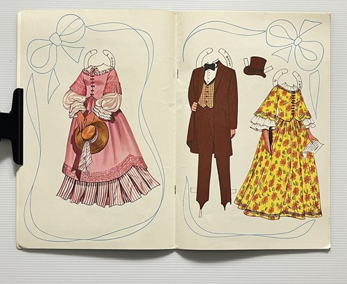 Little Women A Paper Doll Book Number 4477 Artcraft PB - Picture 5 of 7