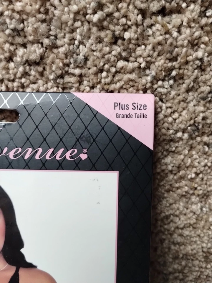 Floral Lace Thong Teddy - 1x/2x - Black Plus Size  — 第 4/4 张图片