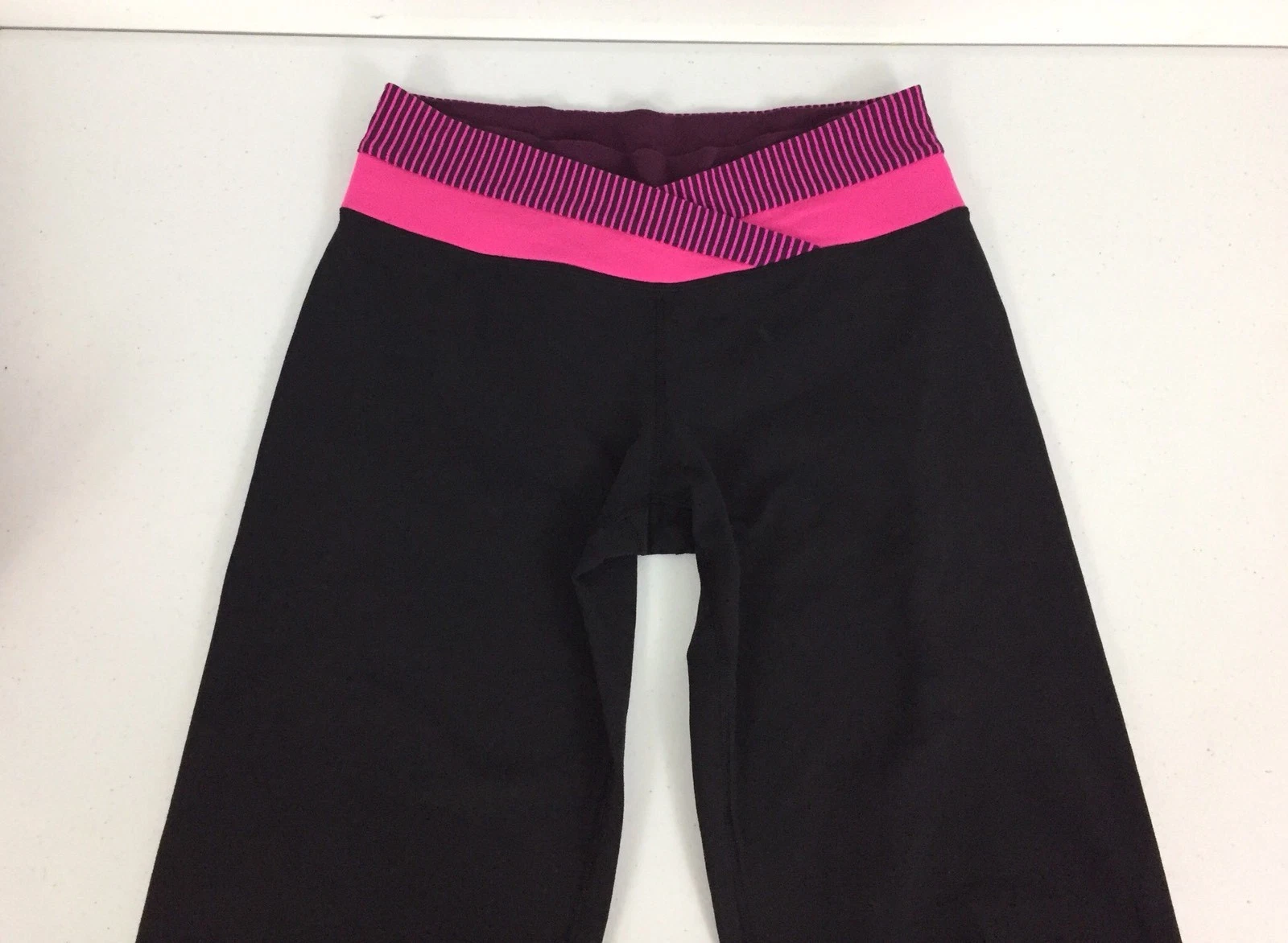 lululemon capri zip pocket loose rare pants