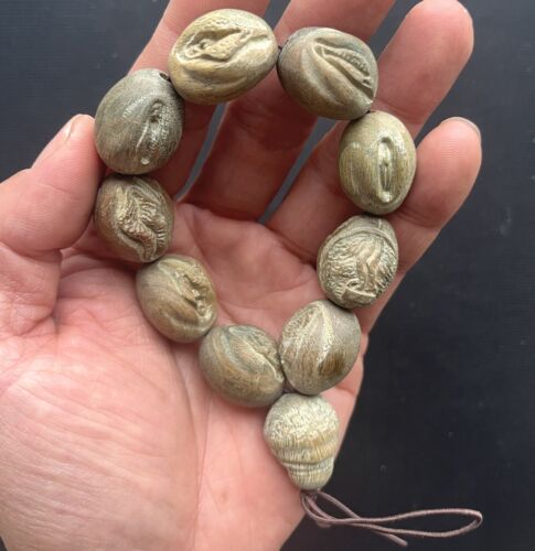 Pulsera vagina mujer tallada sándalo verde cadena mano cultura decoración - Imagen 1 de 6