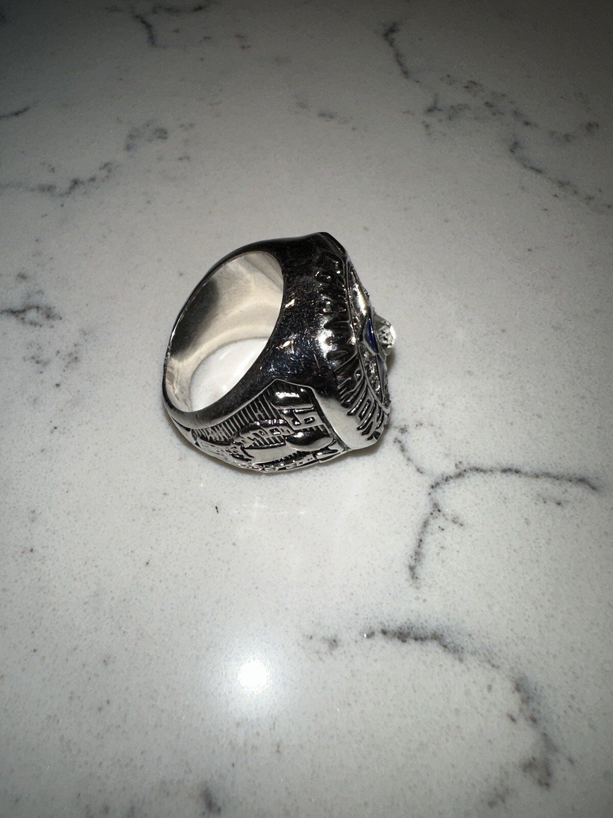 Picture 3 of 4