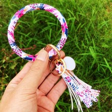 Fashion Flower Faux Leather Women's Tassel Bangle 1 Piece Bag Pendant Keychain