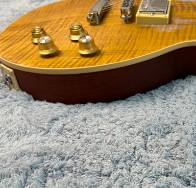 Single Cut Solid Body Electric Guitar, AAA Flame Maple Top, Nitro Finish