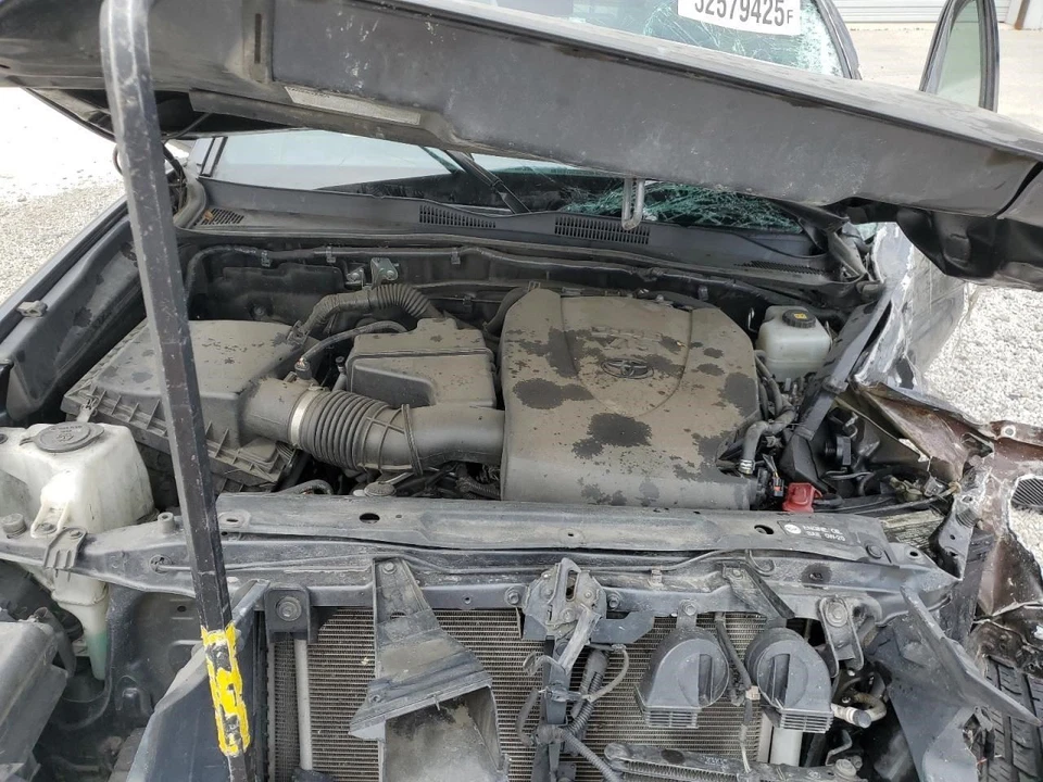 Unidad de control de crucero de radar de cámara/proyector para TACOMA 30124416 18-23 Foto 3 de 4