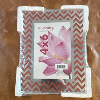 True Living 4x6 Chevron Photo Frame Red Silver Rectangular Freestanding