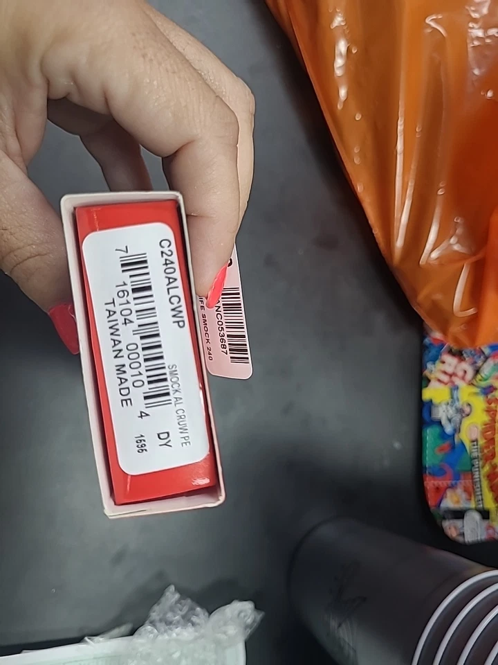 Spyderco Smock CPM-CruWear hoja satinada asas de aluminio satinado C240ALCWP Foto 4 de 4