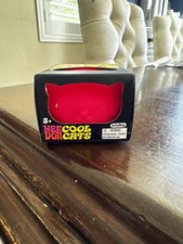 Schylling NeeDoh Cool Cats Pet Me Squeeze Toy for Children 3 Pink 26099HY