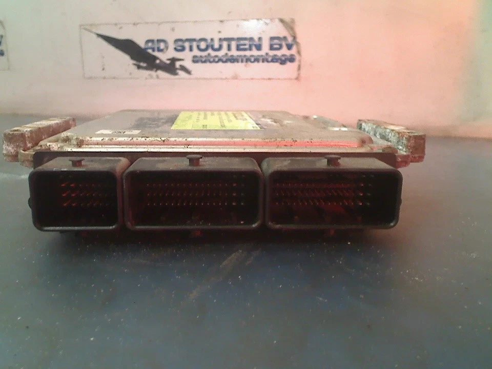 ECU Renault Master III (FV) 2010 237100899R - Immagine 2 di 4