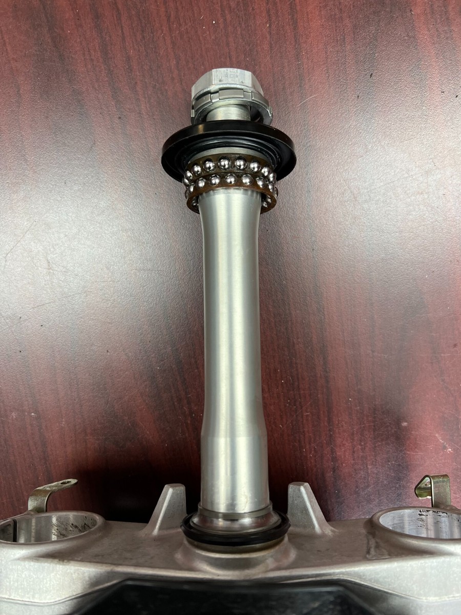 Kawasaki Ninja ZX14 06 07 08 09 10 11 Lower Triple Tree EXCELLENT